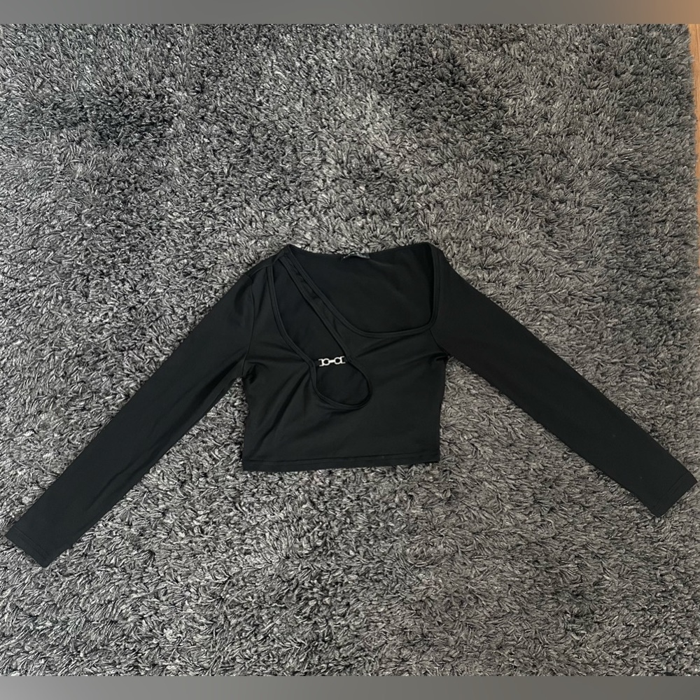 SHEIN black long sleeve crop top
